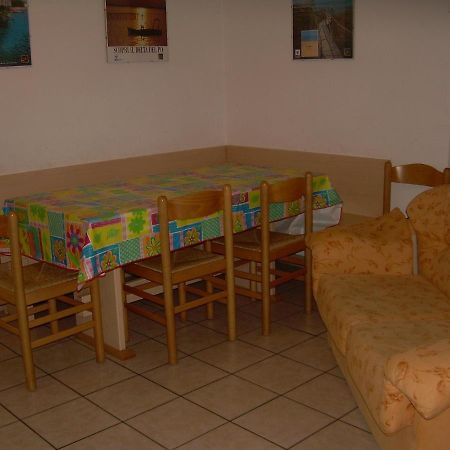 Villa Annalisa Rosolina Mare Bagian luar foto
