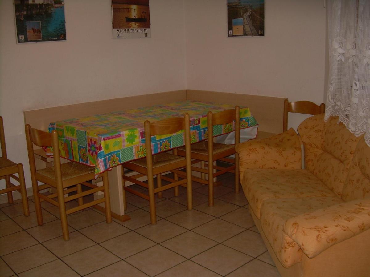 Villa Annalisa Rosolina Mare Bagian luar foto