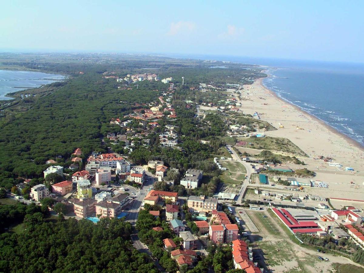 Villa Annalisa Rosolina Mare Bagian luar foto